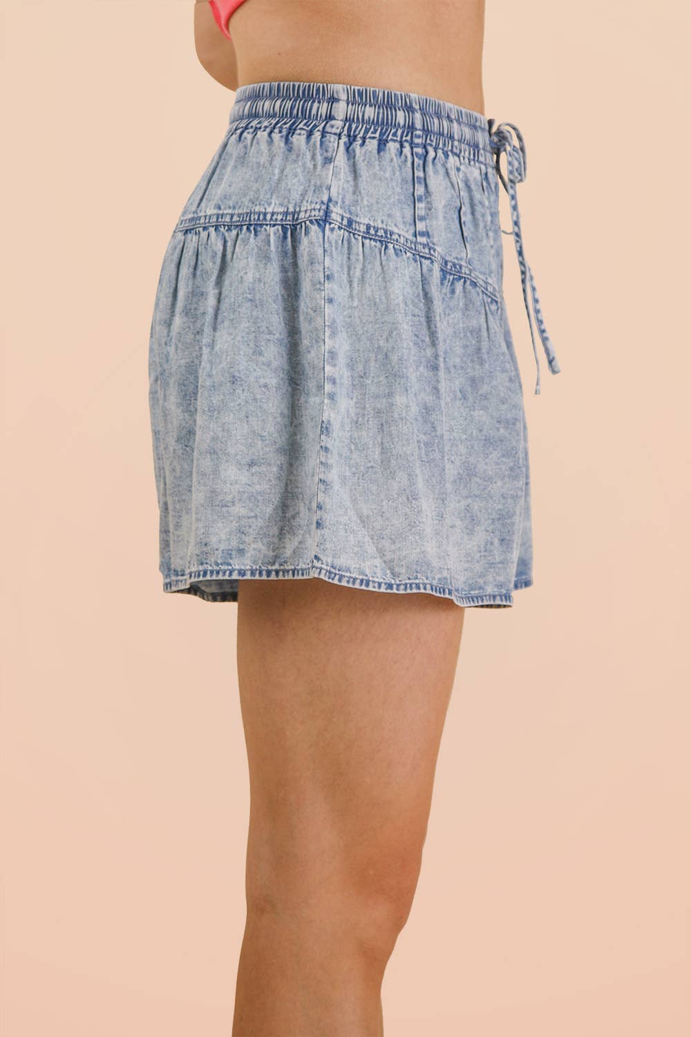 NP70995-Washed Chambray Button Down Flare Shorts