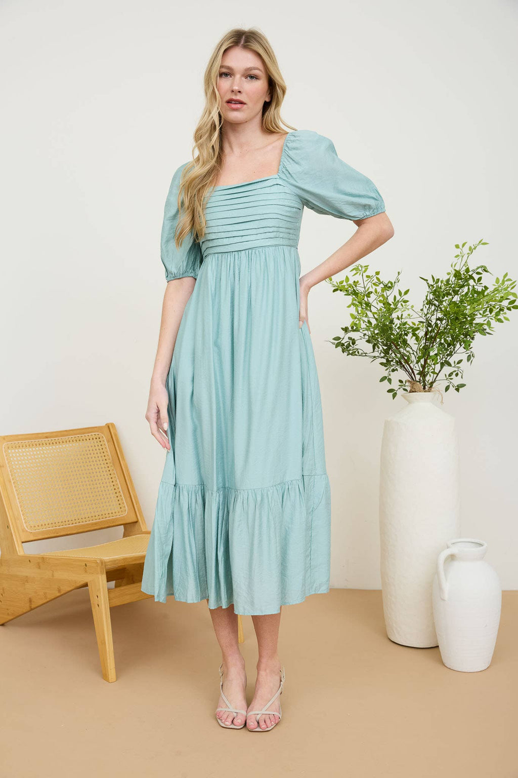 PLEATED EMPIRE WAIST PUFF SLEEVE MIDI DRESS